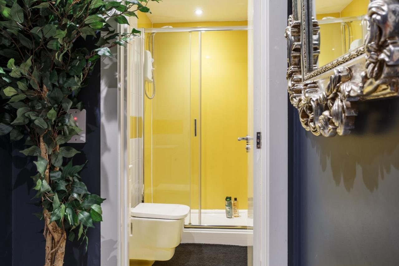 Opulence Studio In Sheffield Luaran gambar